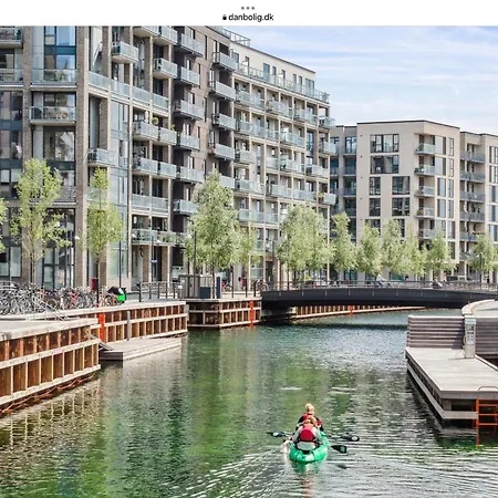 Luksuslejlighed Pa 7 Sal Med Elevator, Vestvendt Altan Og Udsigt Over Havn Og By Apartment