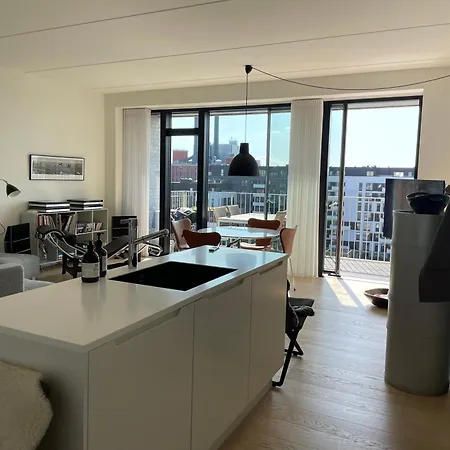 Luxury Harbour View With Direct Elevator Acces To Secured Underground Parking, Free For 28 Nights Or