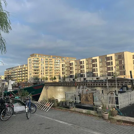 Apartment Luksuslejlighed Pa 7 Sal Med Elevator, Vestvendt Altan Og Udsigt Over Havn Og By