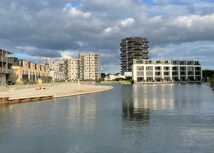 Appartamento Luksuslejlighed Pa 7 Sal Med Elevator, Vestvendt Altan Og Udsigt Over Havn Og By *