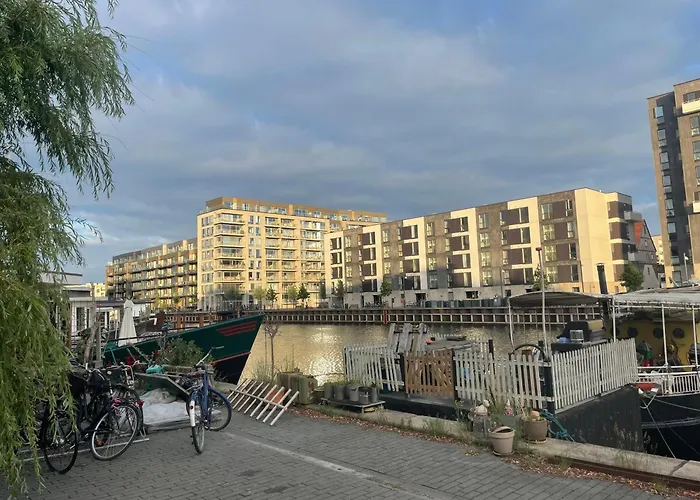 Appartamento Luksuslejlighed Pa 7 Sal Med Elevator, Vestvendt Altan Og Udsigt Over Havn Og By